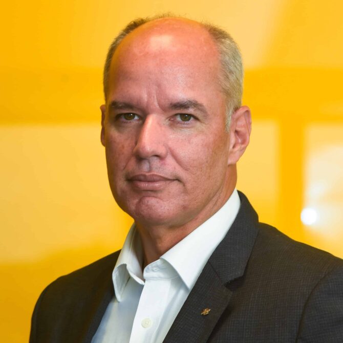 Marcelo Cavalcante, VP, Digital Business and Technology, Banco do Brasil S.A. Digital Poster Program Representative