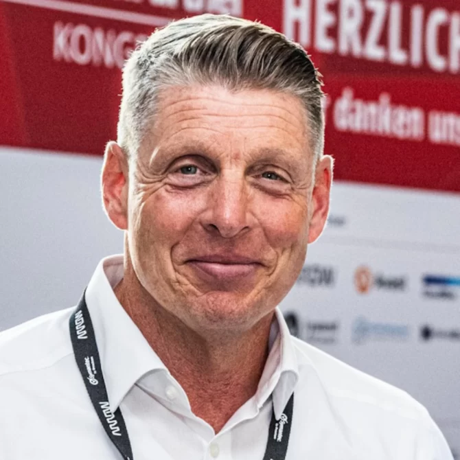Alexander Gierden, Vertriebsleiter, Mitglied der Geschäftsleitung, atecto GmbH, Co-Creator at the Channel Partner Kongress