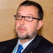 Manuel Pérez Vallina, CIO, Servicio Cántabro de Salud, Ponente at the People, Processes & Cybersecurity Summit