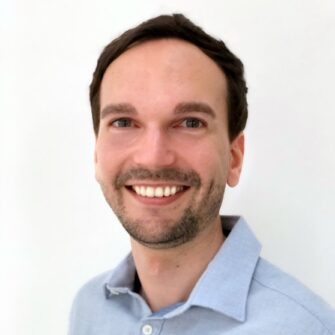 Dominik Schneider, Global Head of Data & AI Architecture and Excellence, Merck Group, Sprecher at the SmartStack Frankfurt, by CIO.de