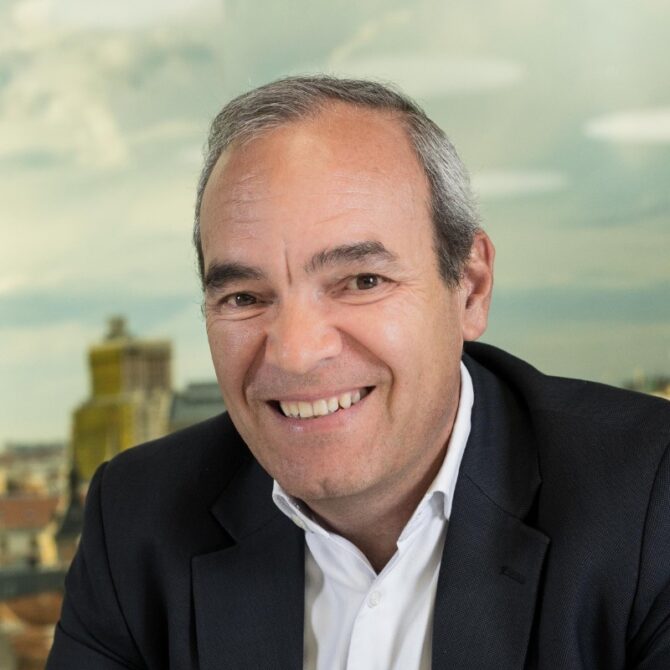 Carlos Garriga, CIO, IE Business School, Ponente at the CIO ForwardTech & ThreatScape Spain