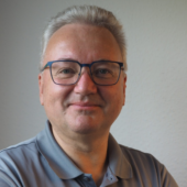 Dirk Zurawski, Prokurist und Mitglied der Geschäftsleitung, Oberberg-Online Informationssysteme GmbH, Sprecher at the Channel Meets: Home