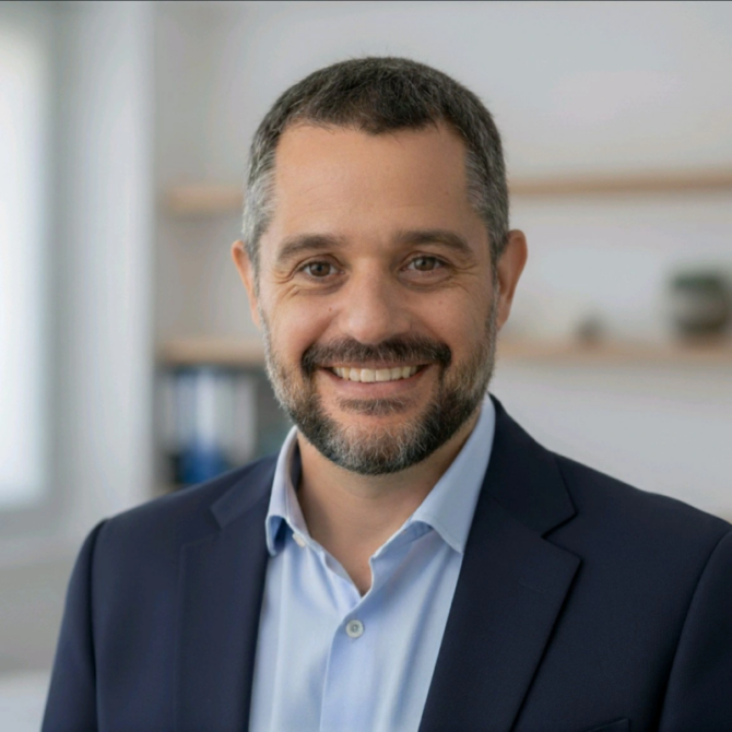 Víctor Yubero, Artificial Intelligence Governance Director, Banco Sabadell, Ponente at the CIO ForwardTech & ThreatScape Spain