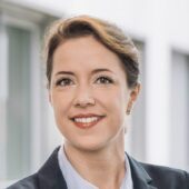 Natalia Schmid, Head of AI, SCHOTT Pharma, Sprecherin at the CIO ForwardTech Munich