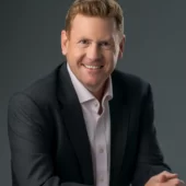 Paul Beswick, SVP & CIOO, Marsh McLennan, Speaker at the CIO 100 Leadership Live Boston